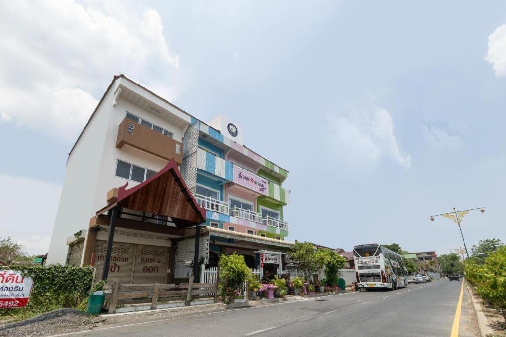 Bann One Love Phra Nakhon Si Ayutthaya Exterior foto